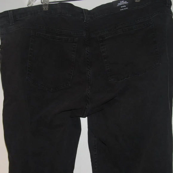 NWT H&M DIVIDED Low Waist Flare Black Jeans Plus Size 3XL - Picture 4 of 7